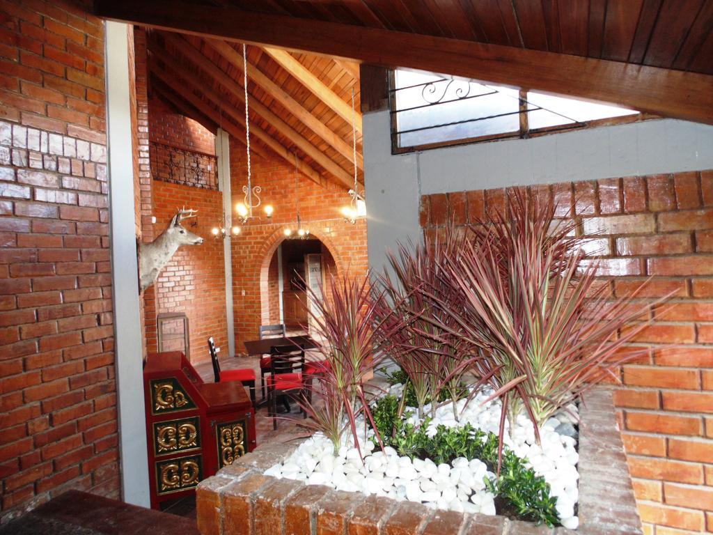 Hosteria Rosa Blanca Puembo Luaran gambar